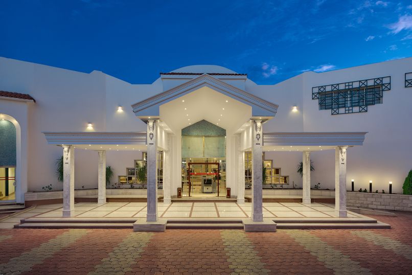 DREAMS BEACH RESORT - 2
