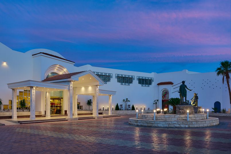 DREAMS BEACH RESORT - 1