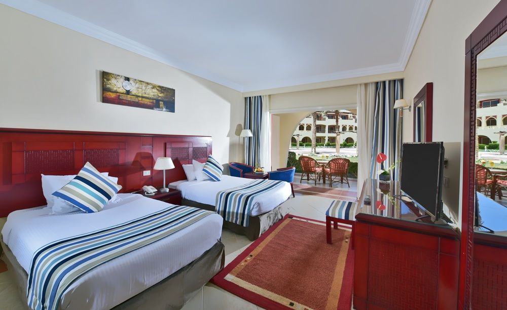 EDGE BY ROTANA SEA BEACH (ex. SEA BEACH RESORT & AQUA PARK) - 51