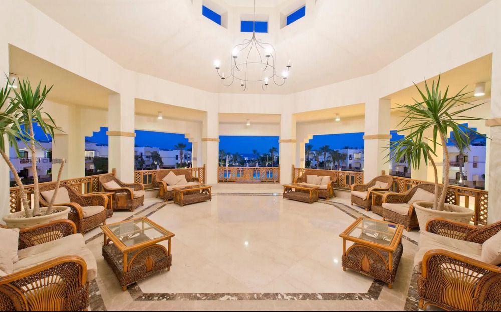 AMPHORAS BEACH (ex. SHORES AMPHORAS) - 2