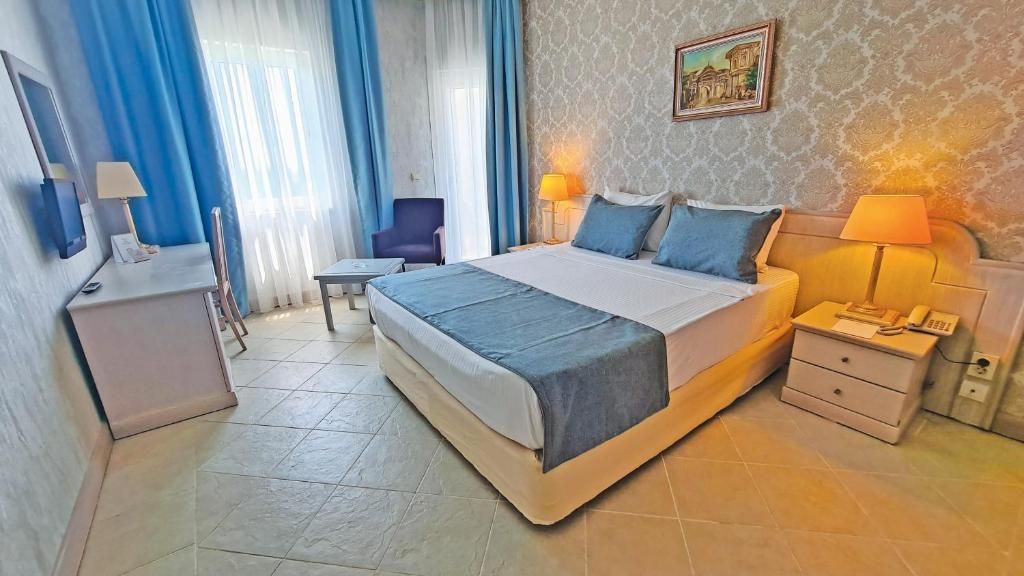 X Life Hotel (only adults 15+) - 81