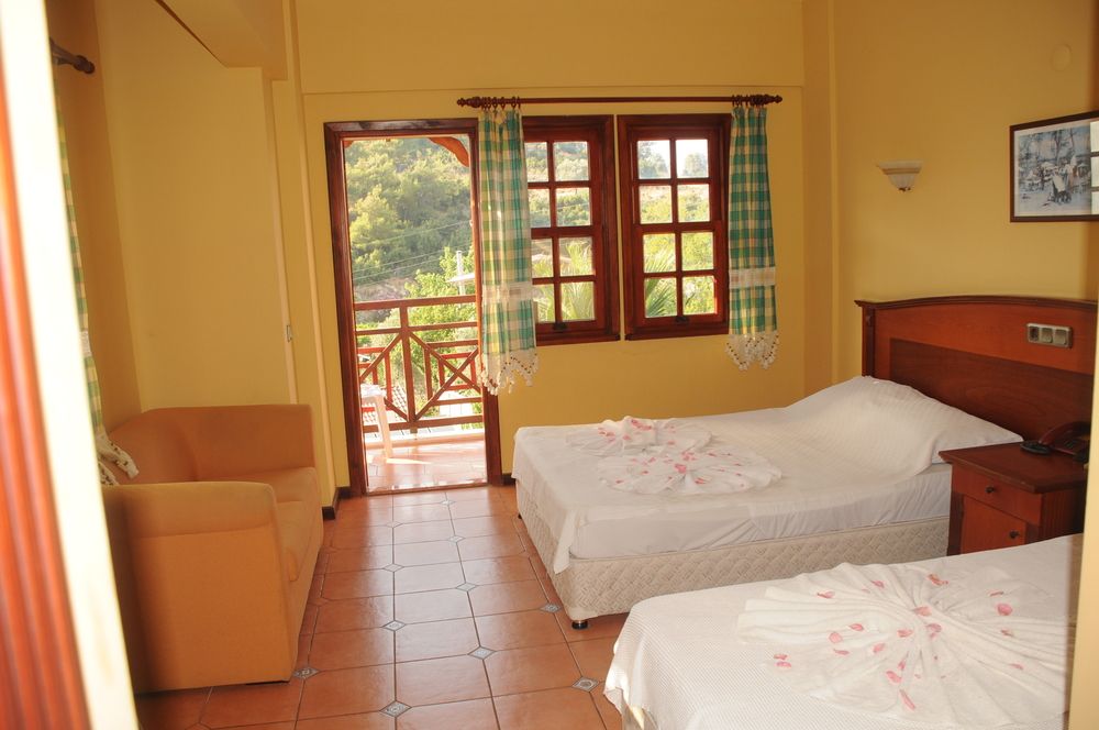 Pink Palace - 16