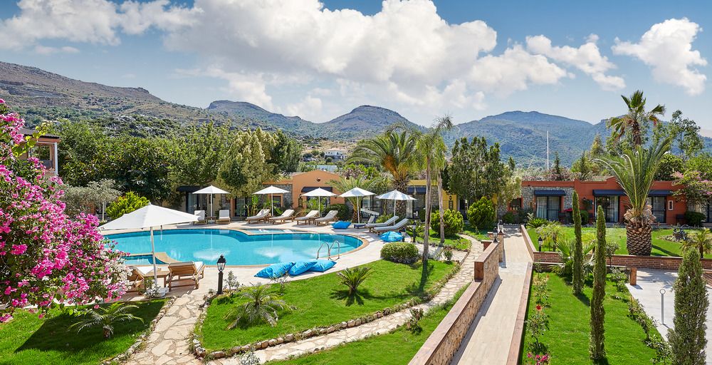 Fi Light Solto Beach Hotel - 3