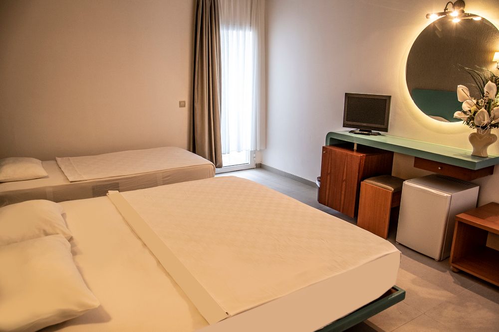 Phoenix Sun Hotel (ex. Palm Garden)  - 108