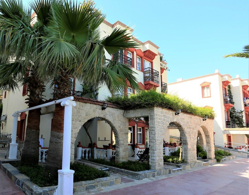 Phoenix Sun Hotel (ex. Palm Garden)  - 2