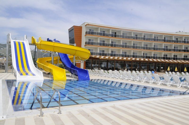 Royal Beach Club Hotel (ex. Grand Sahins Gumuldur Resort) - 3