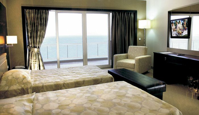 Charisma De Luxe Hotel - 11