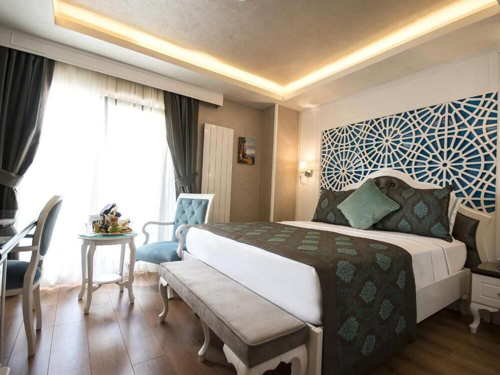 Antusa Palace Hotel & Spa - 2