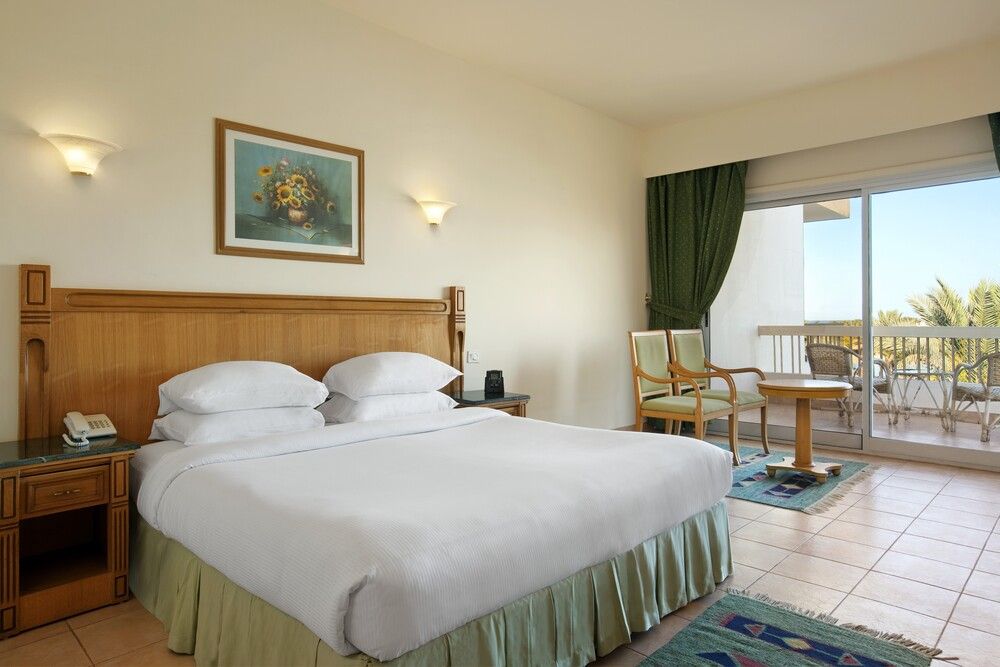 HURGHADA LONG BEACH RESORT - 221