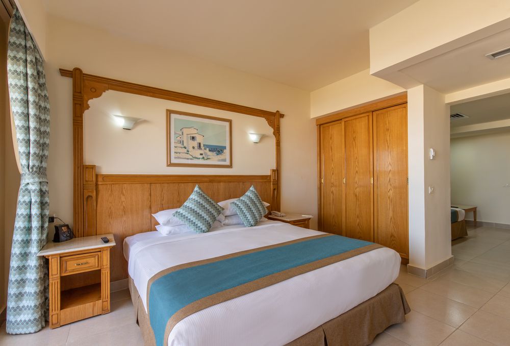 HURGHADA LONG BEACH RESORT - 208