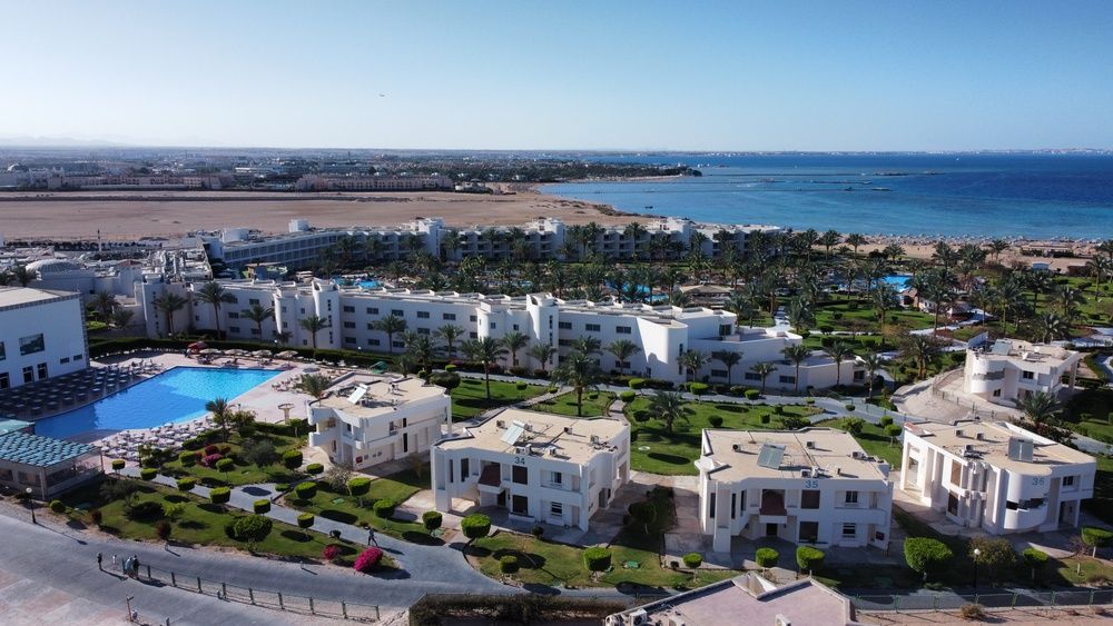 HURGHADA LONG BEACH RESORT - 2