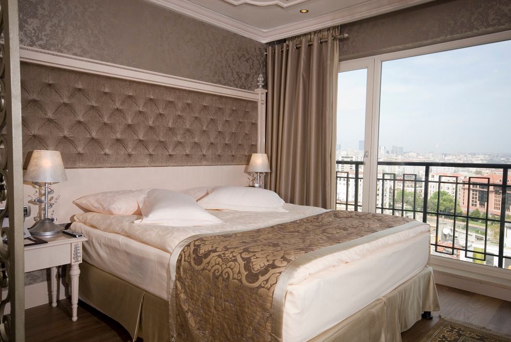 The Central Palace - 1