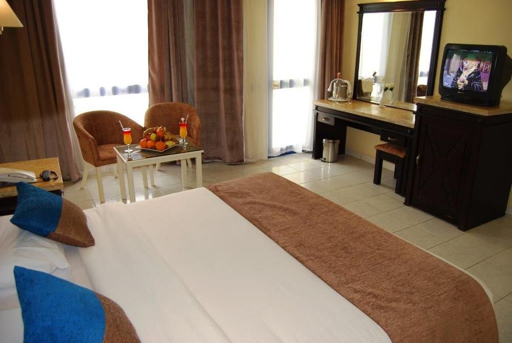 CATARACT RESORT - 34