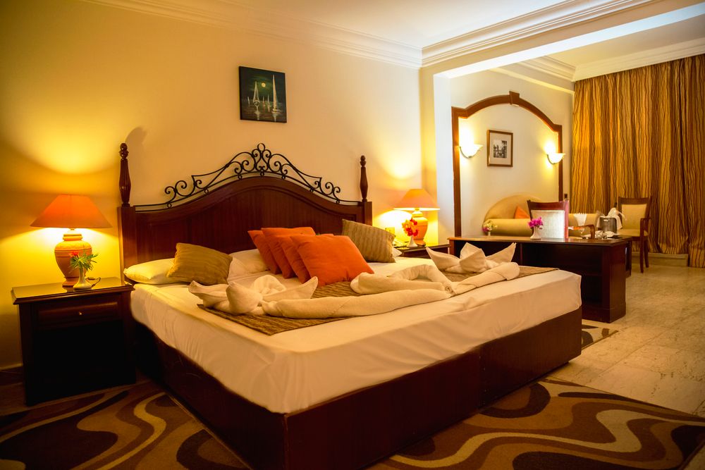 CATARACT LAYALINA - 22