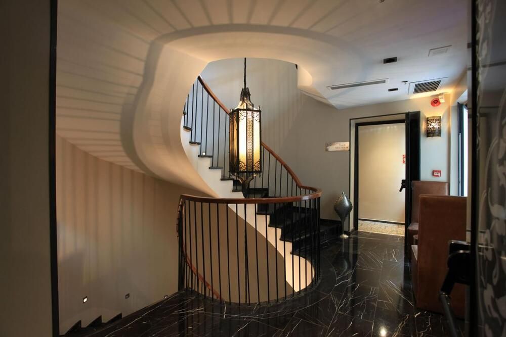 Pera Tulip Hotel - 29