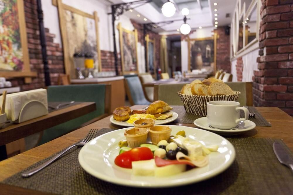 Pera Tulip Hotel - 18