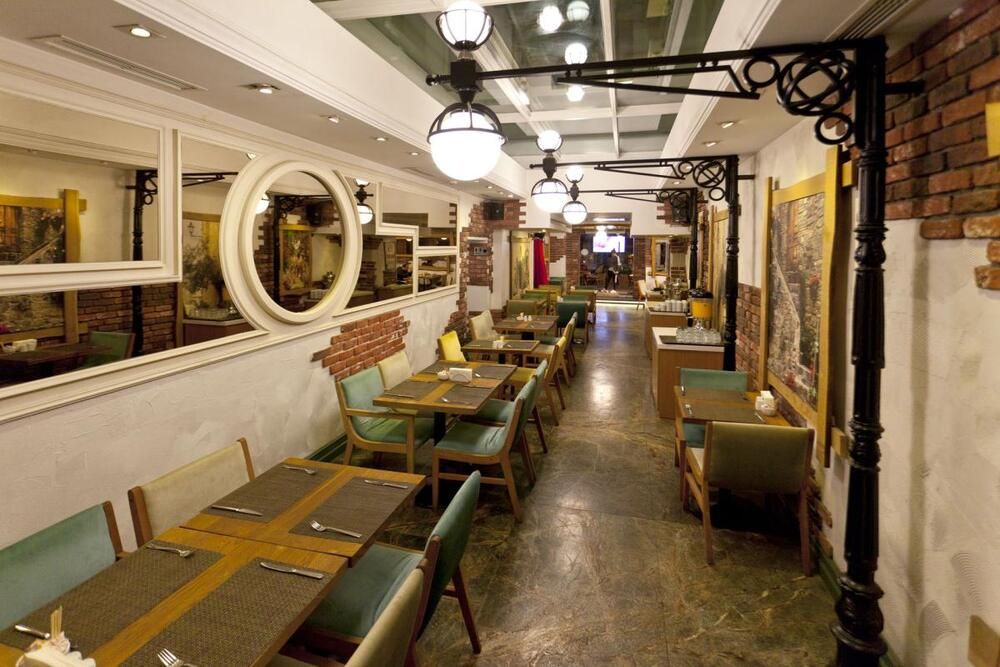 Pera Tulip Hotel - 16