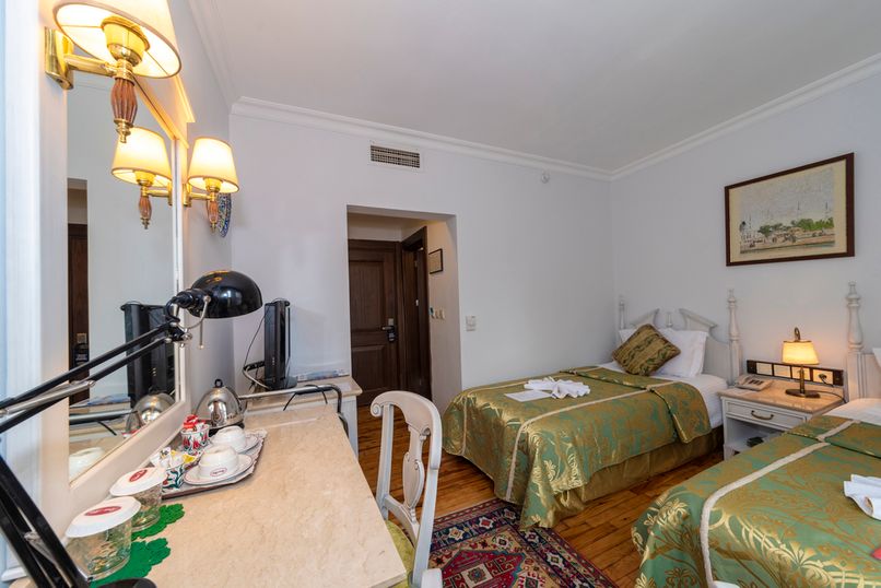 Arena Hotel - 4