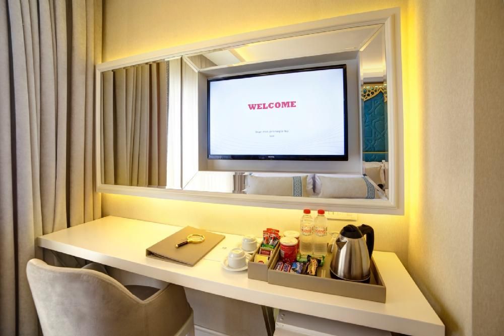 Great Fortune Design Hotel - 13