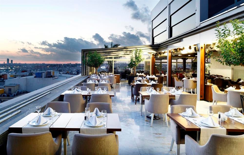 Dark Hill Hotel - 15