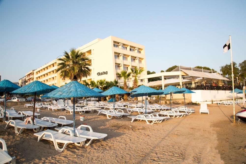 Tuntas Beach Hotel - 3