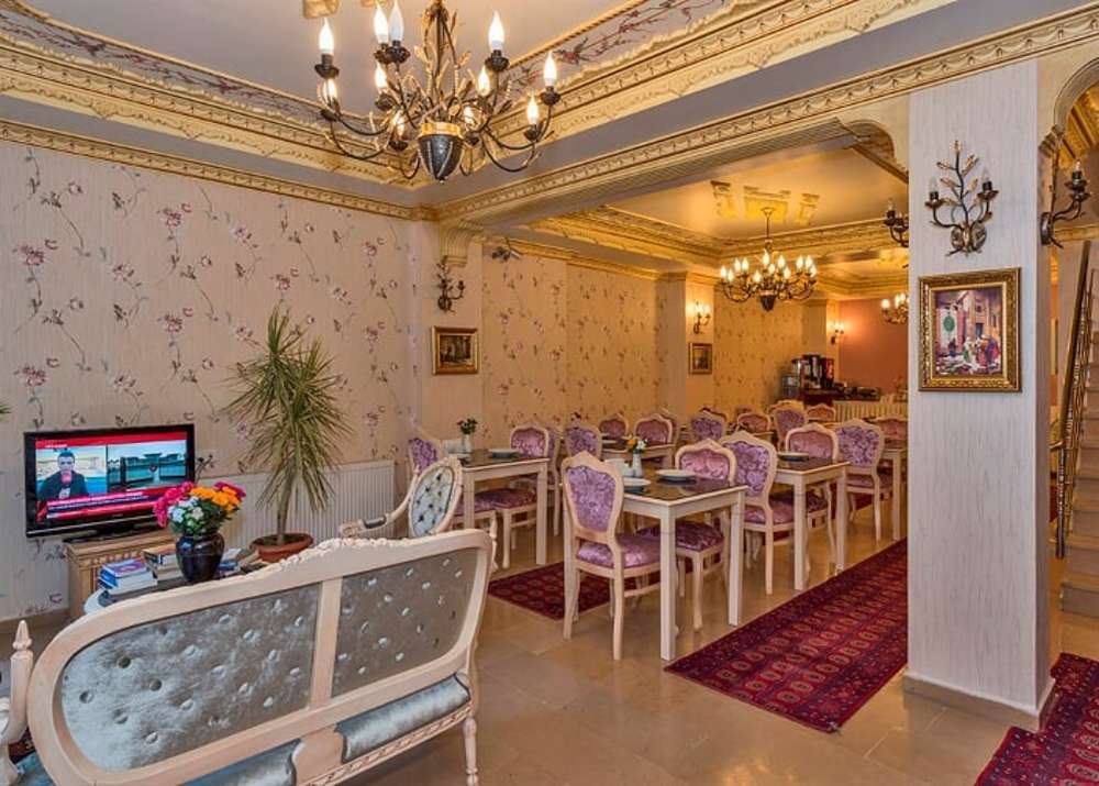 Istanbul Holiday Hotel - 8