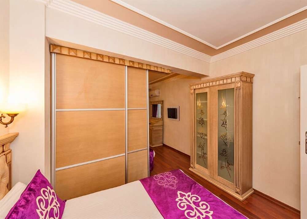 Istanbul Holiday Hotel - 22