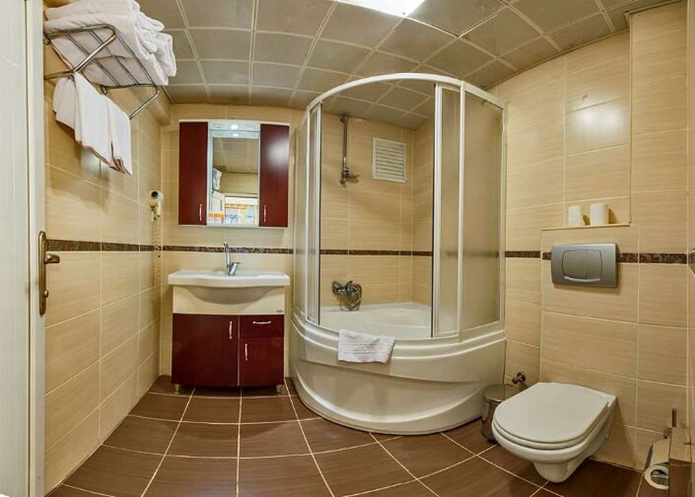 Istanbul Holiday Hotel - 28