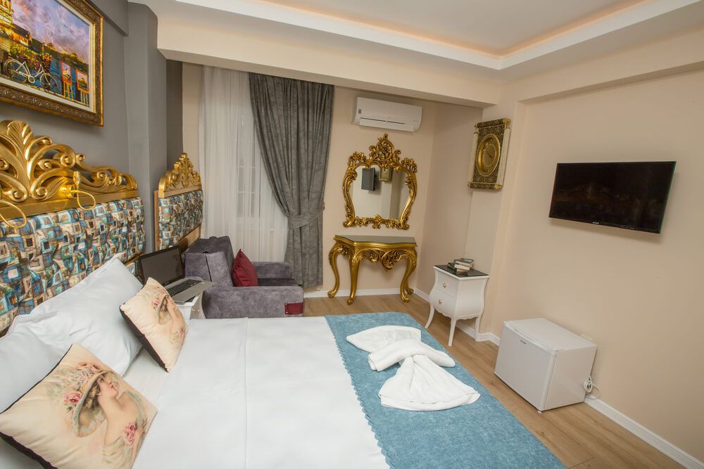 Atlantis Royal Hotel - 25