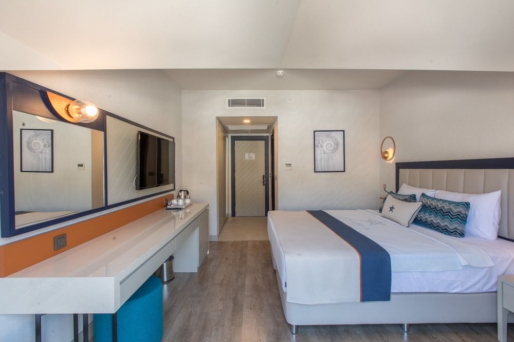 Maxeria Blue Didyma - 58