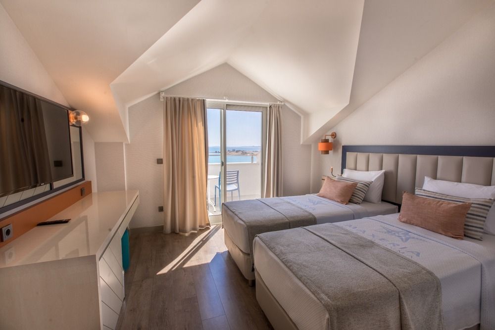 Maxeria Blue Didyma - 56