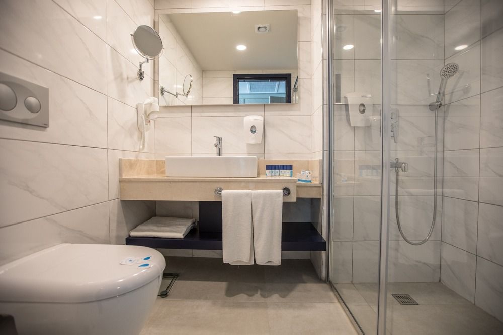 Maxeria Blue Didyma - 37