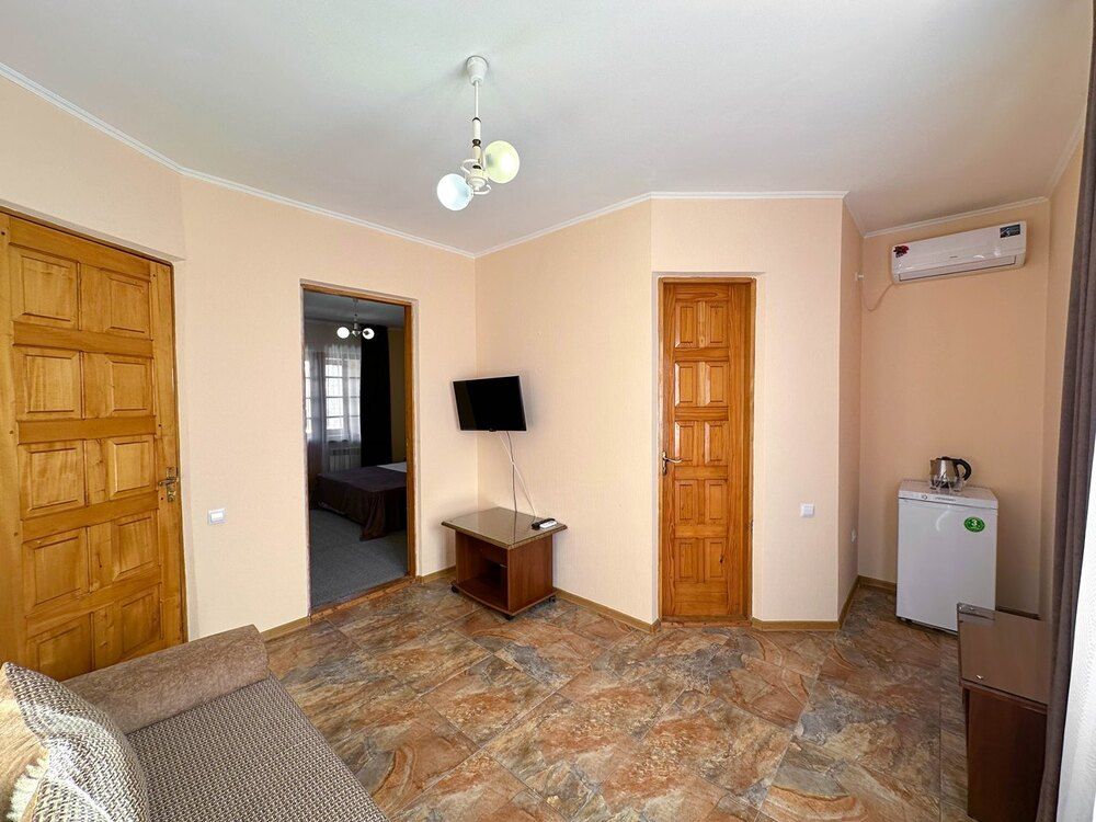 ELLIS, гостевой дом - 23