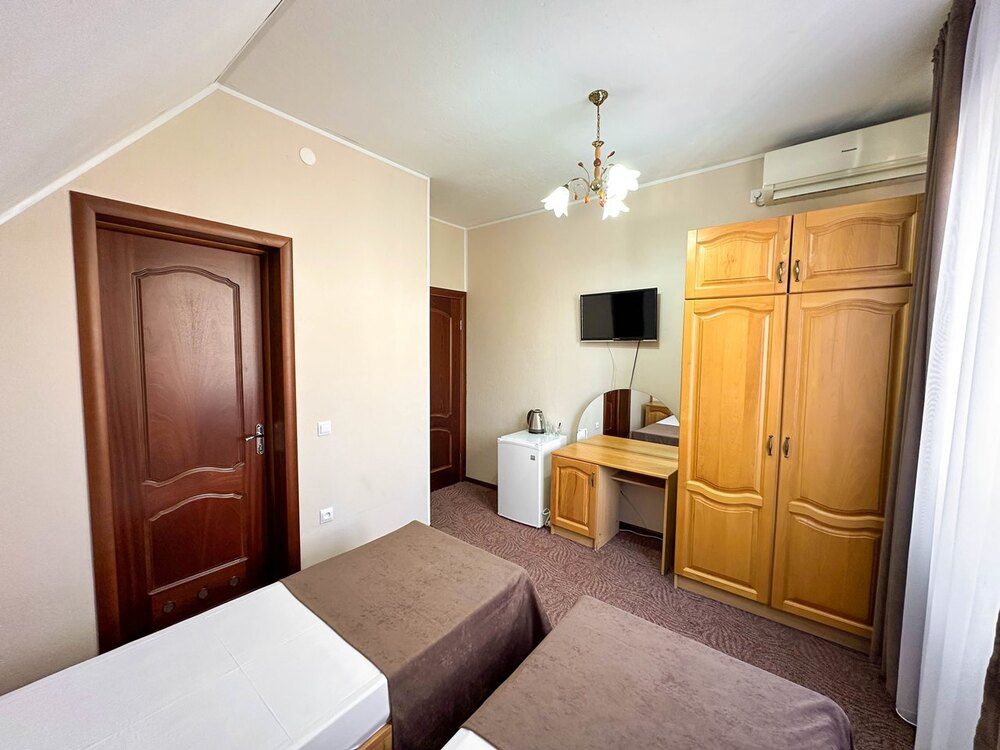 ELLIS, гостевой дом - 14