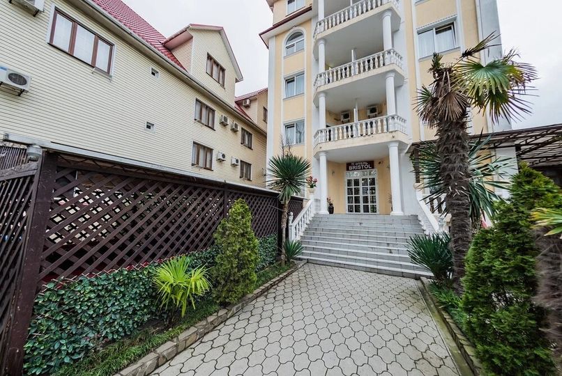 БРИСТОЛЬ, гостевой дом - 2