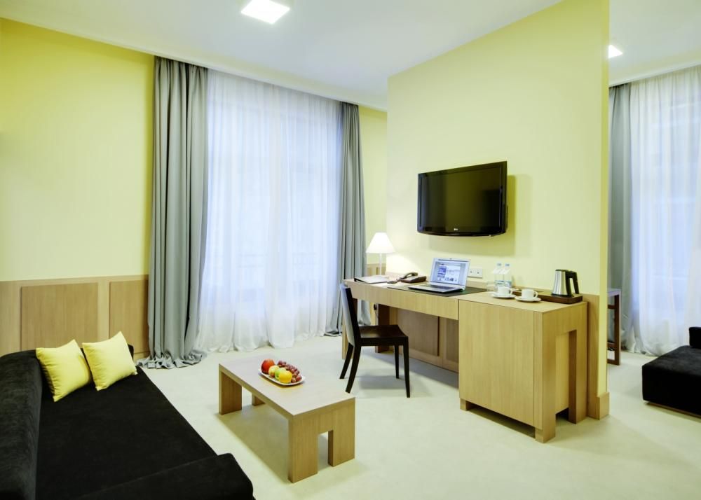 GOLDEN TULIP, отель - 60