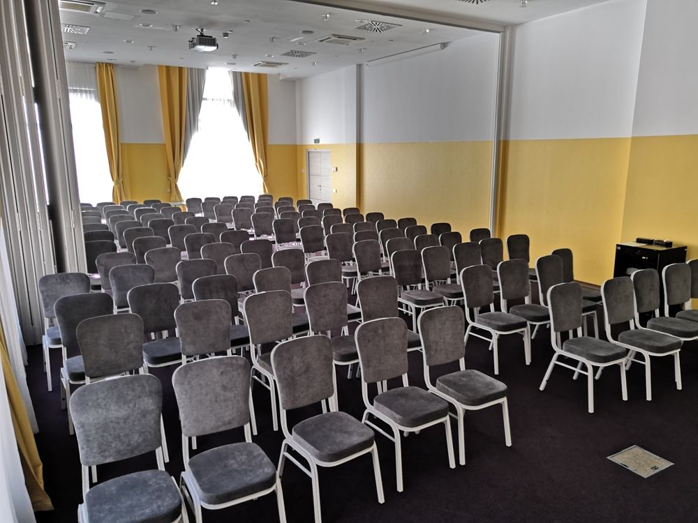 GOLDEN TULIP, отель - 44