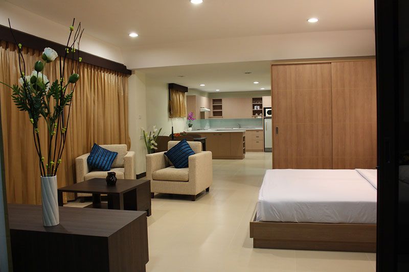 THE PINEWOOD RESIDENCE - 8