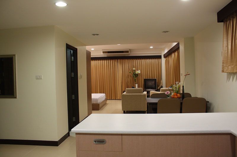 THE PINEWOOD RESIDENCE - 7