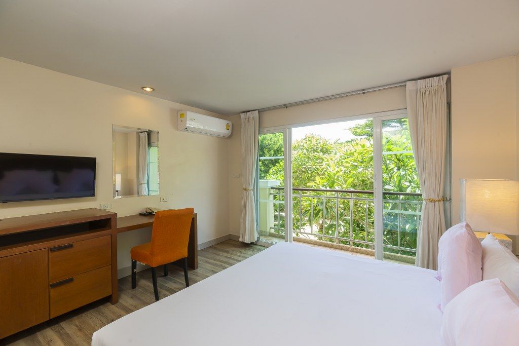 BELLA VILLA CABANA - 221