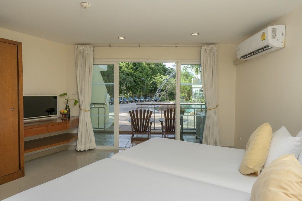 BELLA VILLA CABANA - 211