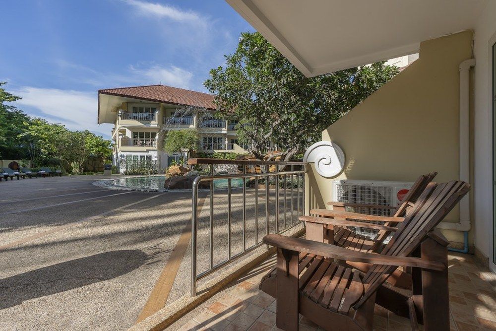 BELLA VILLA CABANA - 206