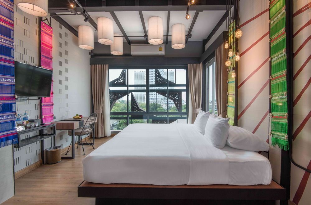 SEA CREST BY JOMTIEN - 11