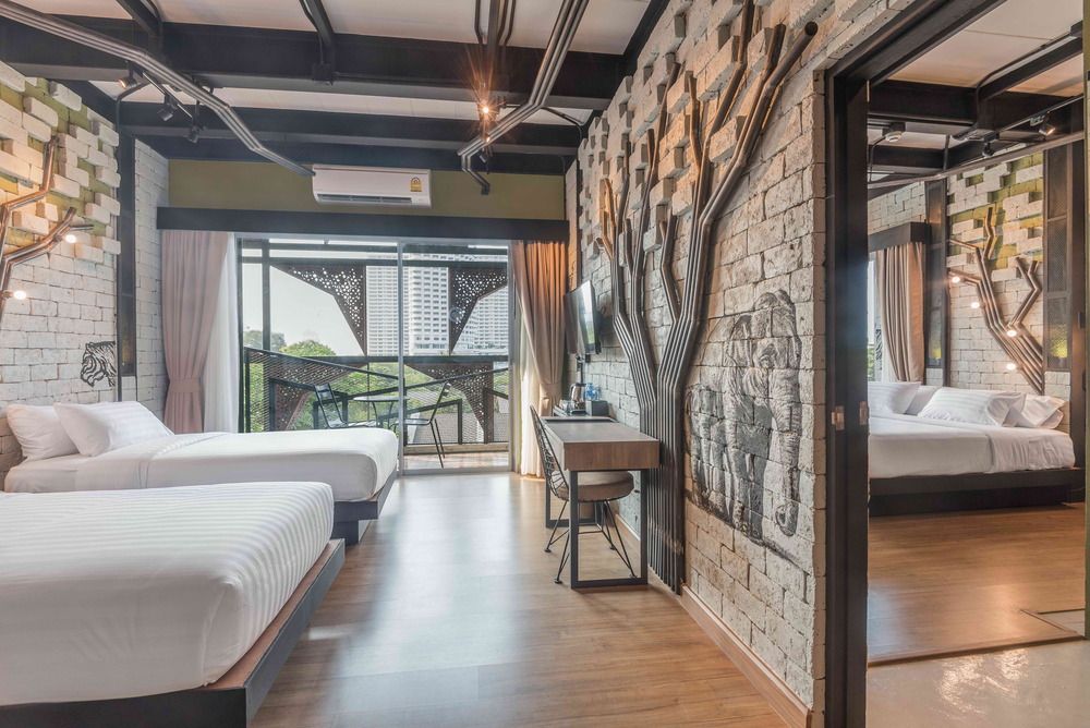 SEA CREST BY JOMTIEN - 10