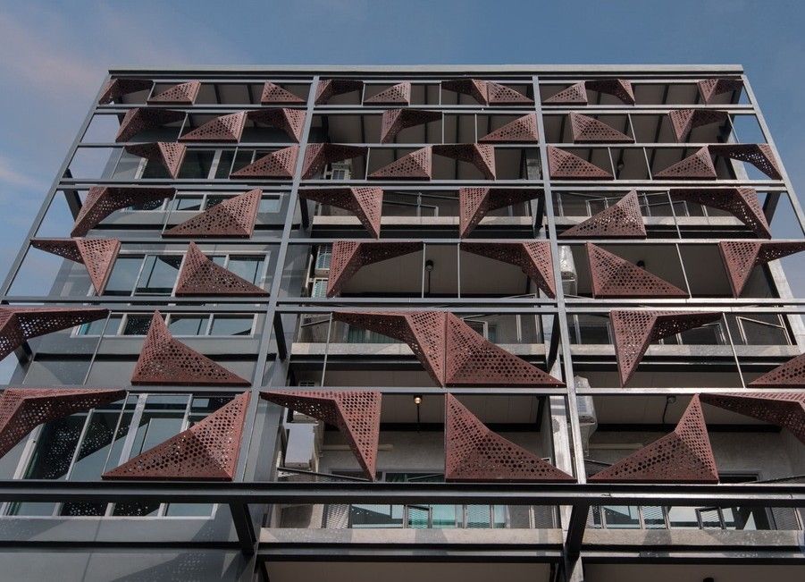 SEA CREST BY JOMTIEN - 1