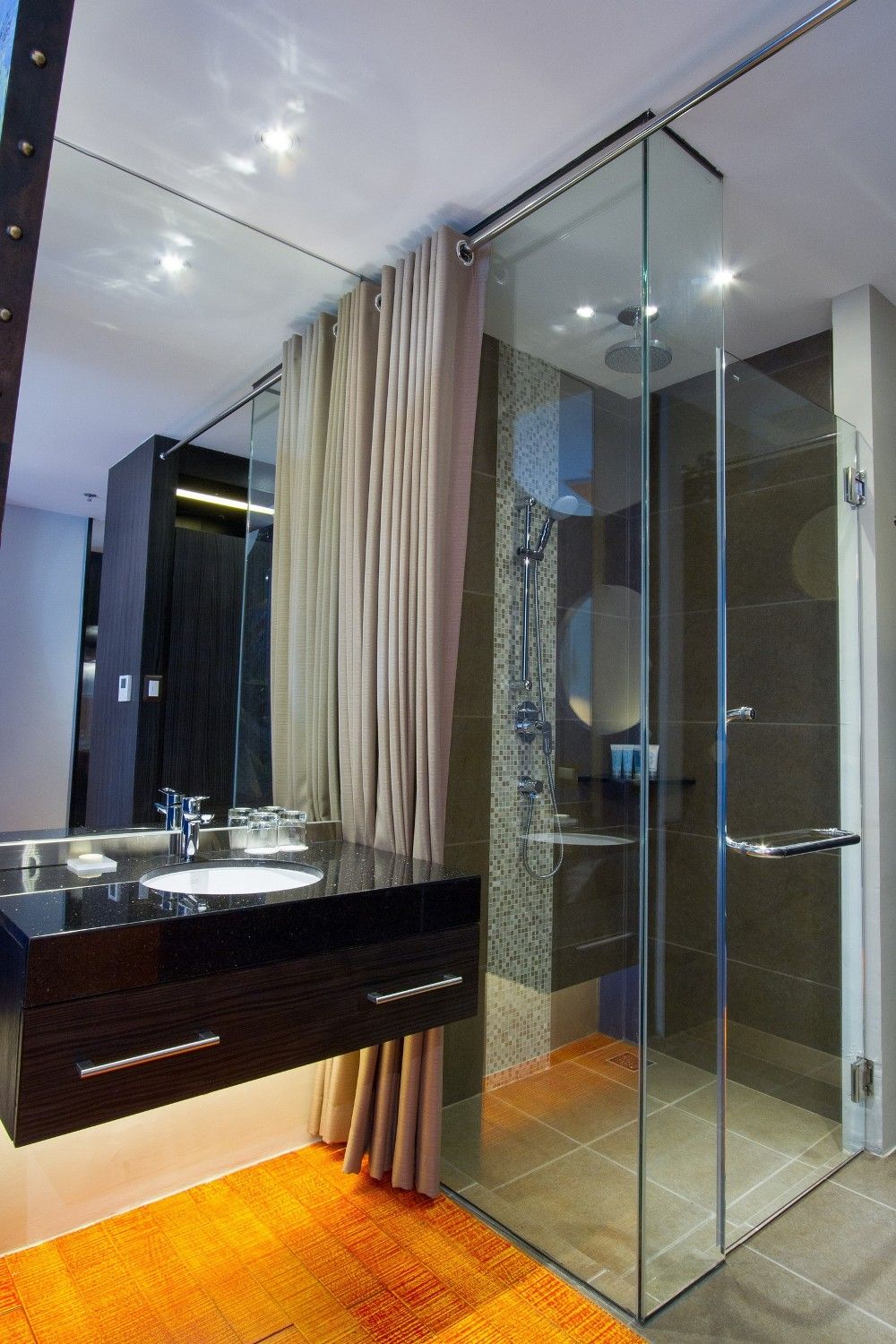 SIAM & SIAM DESIGN HOTEL - 18