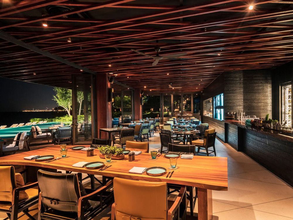 ANDAZ PATTAYA JOMTIEN BEACH - 12