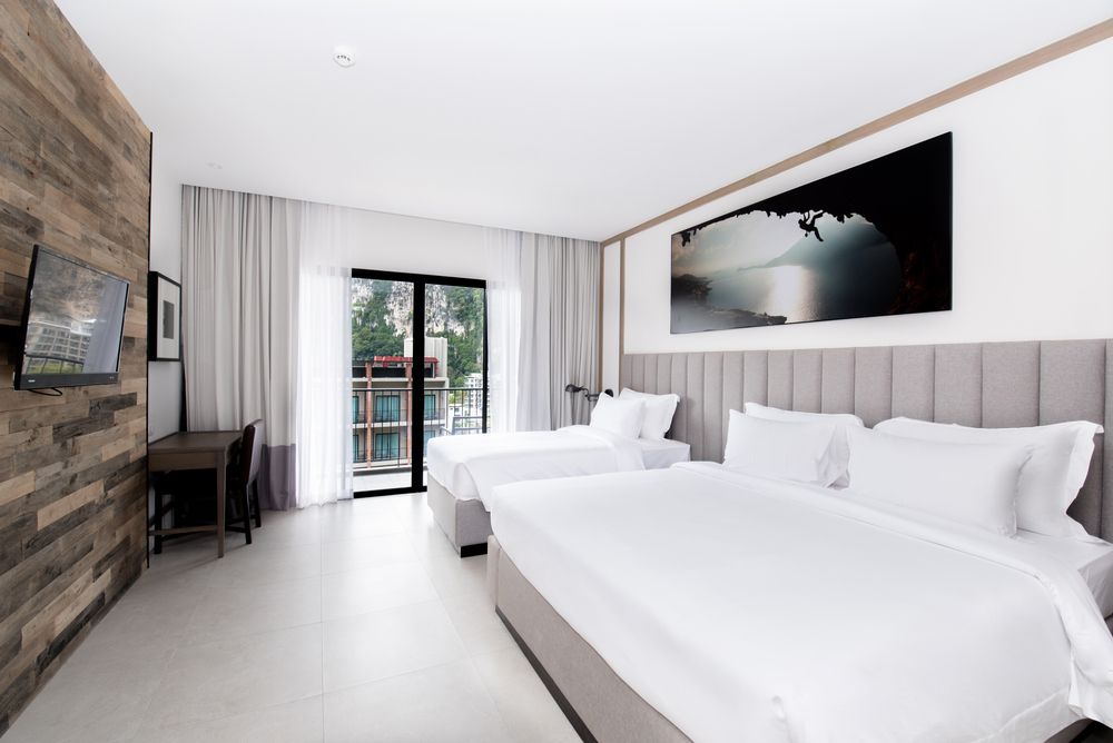 SUGAR MARINA RESORT CLIFFHANGER - 49