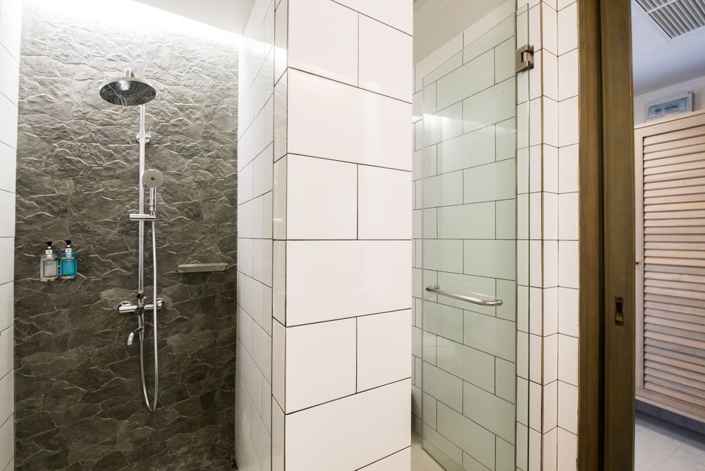 SUGAR MARINA RESORT CLIFFHANGER - 43