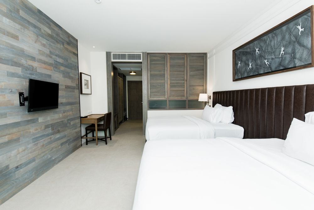 SUGAR MARINA RESORT CLIFFHANGER - 37